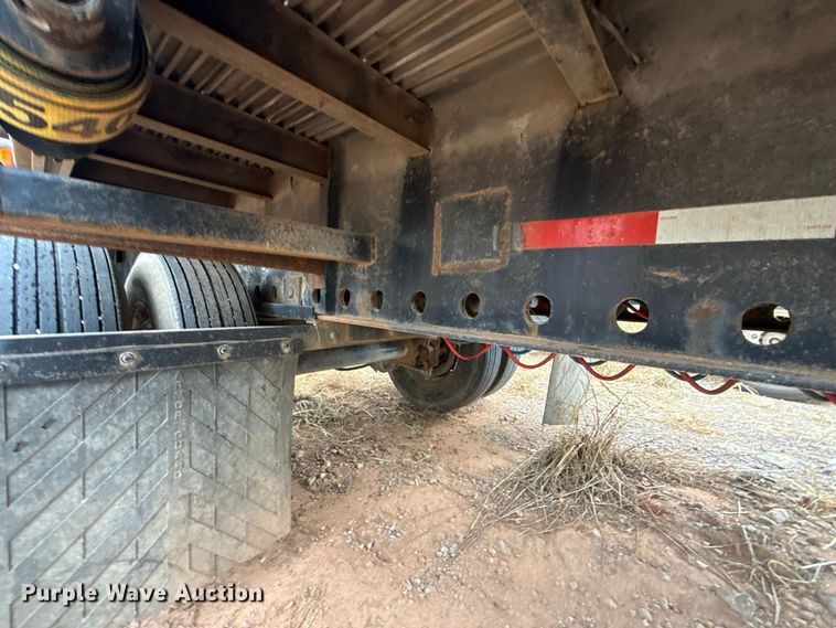 image for item FC4473 2001 Transcraft flatbed trailer