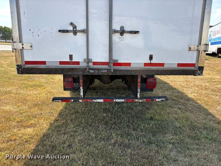image for item FG0693 2007 Hino box truck