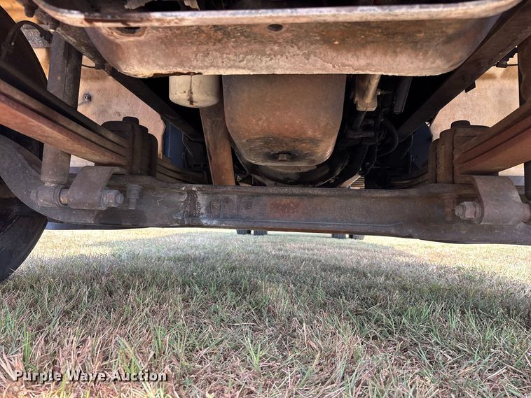 image for item FG0693 2007 Hino box truck