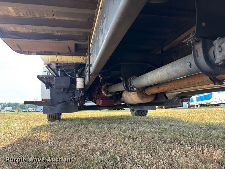 image for item FG0693 2007 Hino box truck