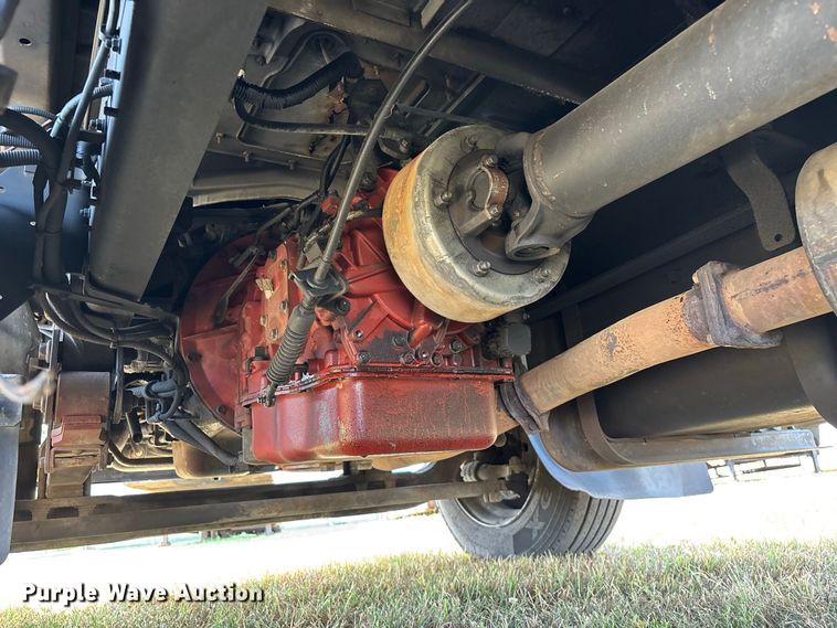 image for item FG0693 2007 Hino box truck