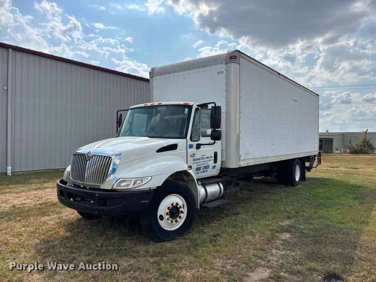 image for item FG0694 2007 International DuraStar 4300 box truck