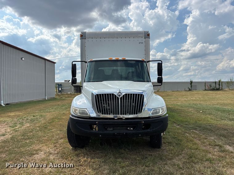 image for item FG0694 2007 International DuraStar 4300 box truck