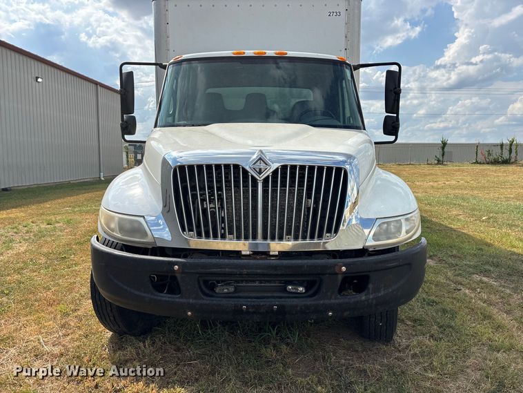 image for item FG0694 2007 International DuraStar 4300 box truck