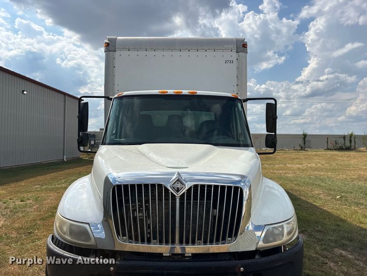 image for item FG0694 2007 International DuraStar 4300 box truck