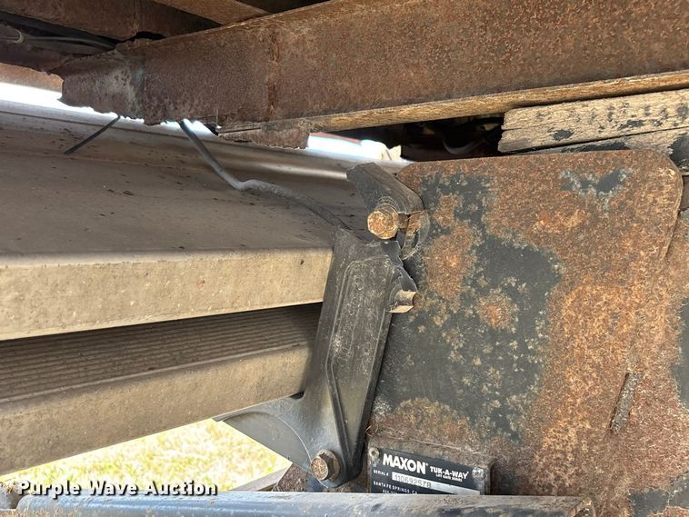 image for item FG0694 2007 International DuraStar 4300 box truck