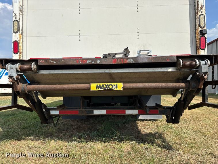 image for item FG0694 2007 International DuraStar 4300 box truck