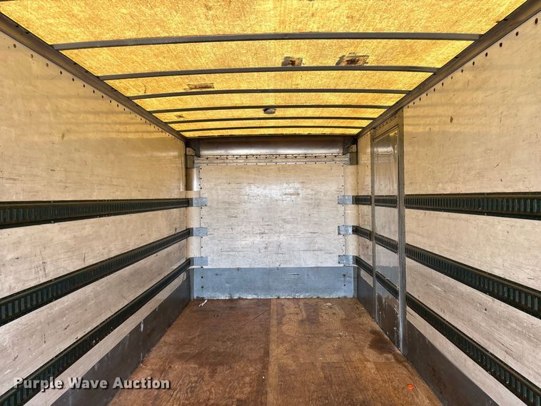 image for item FG0694 2007 International DuraStar 4300 box truck