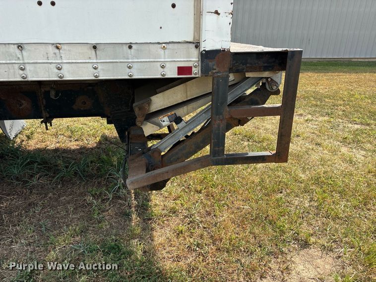 image for item FG0694 2007 International DuraStar 4300 box truck
