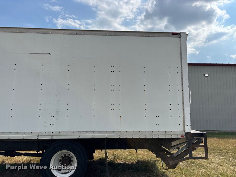 image for item FG0694 2007 International DuraStar 4300 box truck