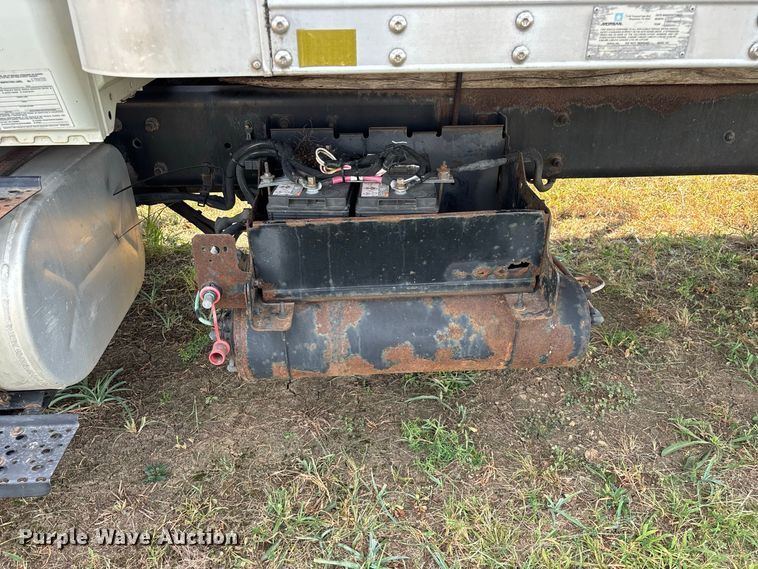image for item FG0694 2007 International DuraStar 4300 box truck