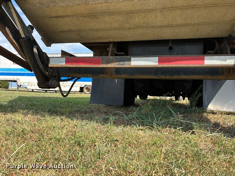 image for item FG0694 2007 International DuraStar 4300 box truck