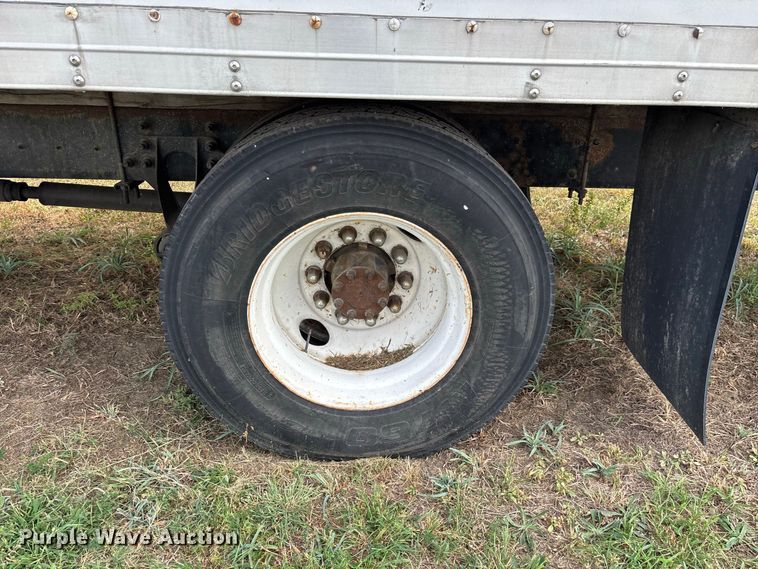 image for item FG0694 2007 International DuraStar 4300 box truck