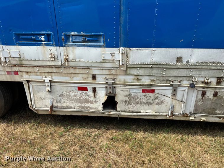 image for item FG0695 1990 Kentucky dry van trailer