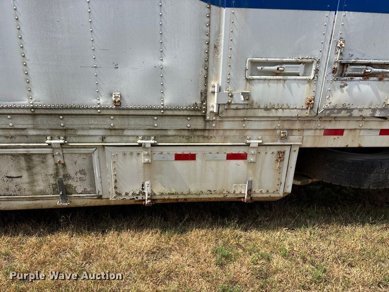 image for item FG0695 1990 Kentucky dry van trailer