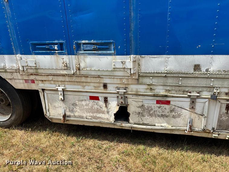 image for item FG0695 1990 Kentucky dry van trailer