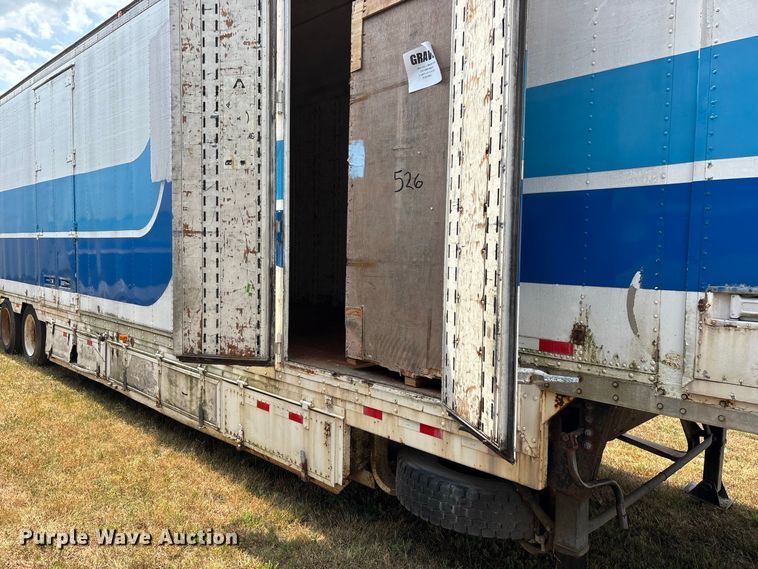 image for item FG0695 1990 Kentucky dry van trailer