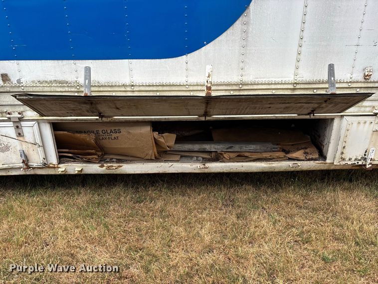 image for item FG0695 1990 Kentucky dry van trailer