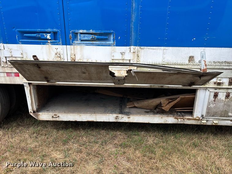 image for item FG0695 1990 Kentucky dry van trailer