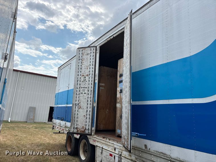 image for item FG0695 1990 Kentucky dry van trailer