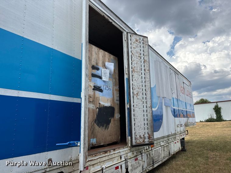 image for item FG0695 1990 Kentucky dry van trailer
