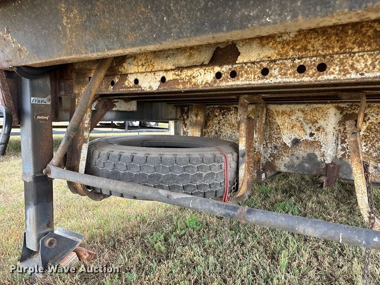 image for item FG0695 1990 Kentucky dry van trailer