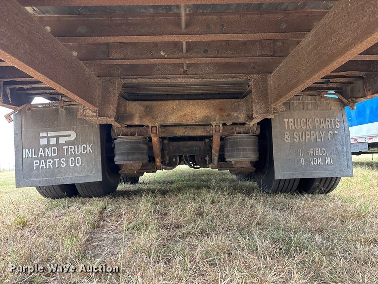 image for item FG0695 1990 Kentucky dry van trailer