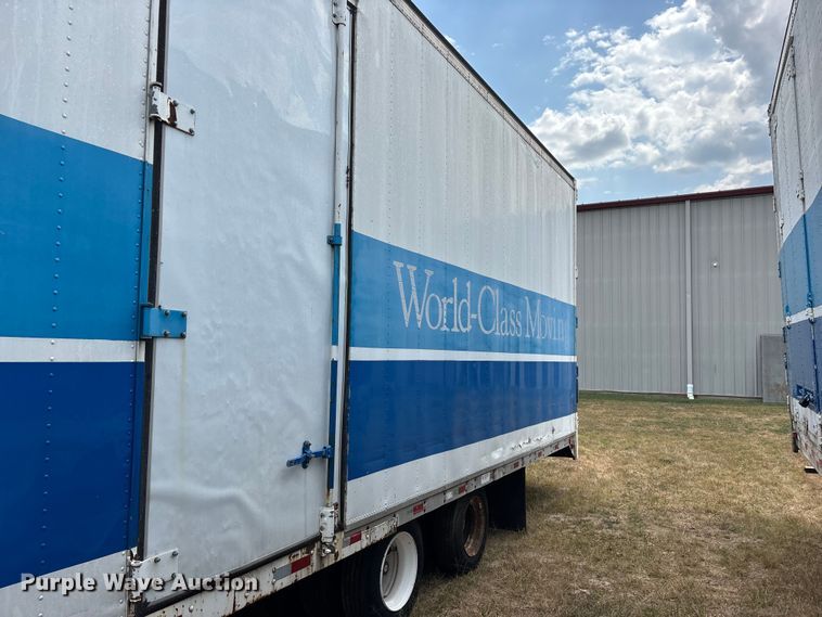 image for item FG0696 1989 Kentucky dry van trailer