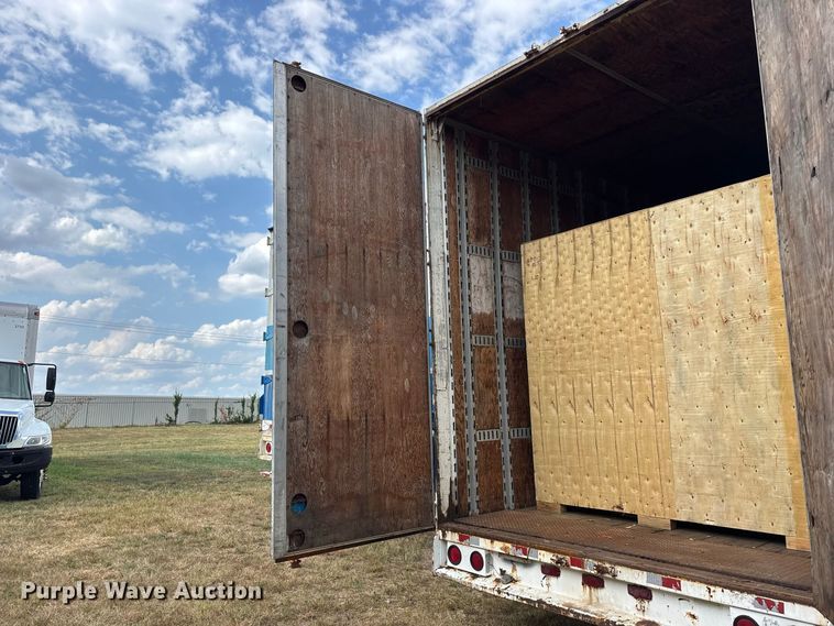 image for item FG0696 1989 Kentucky dry van trailer