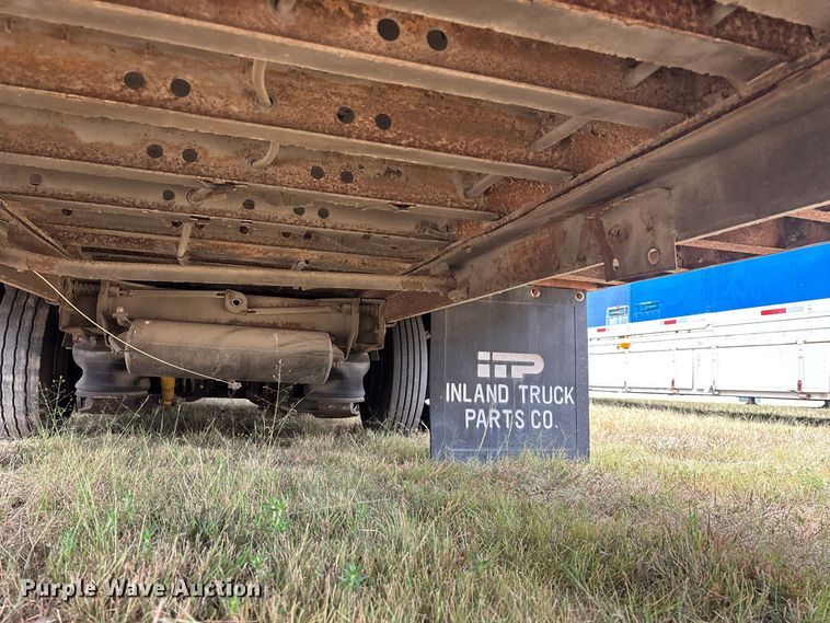image for item FG0696 1989 Kentucky dry van trailer