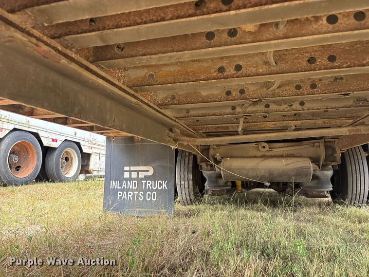 image for item FG0696 1989 Kentucky dry van trailer