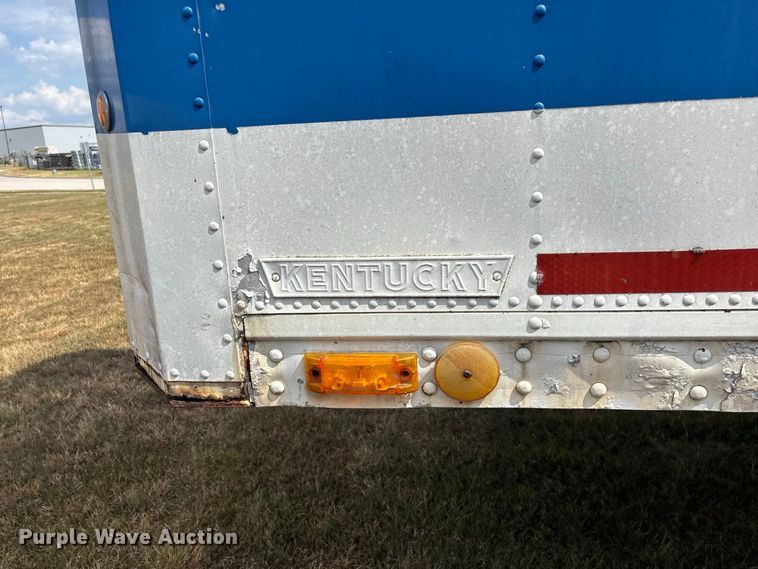 image for item FG0697 1989 Kentucky dry van trailer