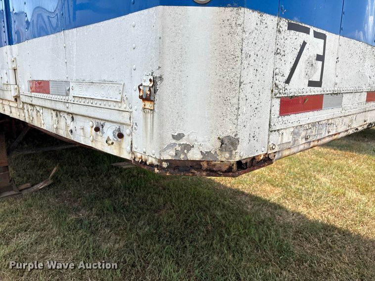 image for item FG0697 1989 Kentucky dry van trailer