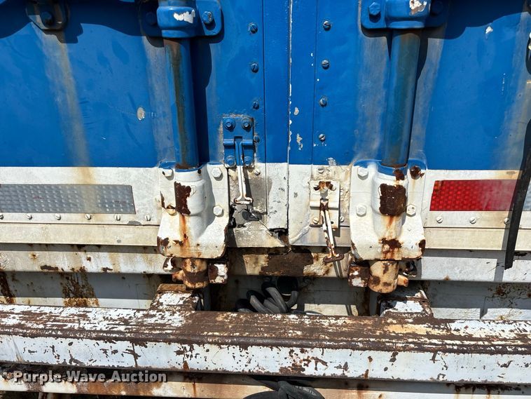 image for item FG0697 1989 Kentucky dry van trailer