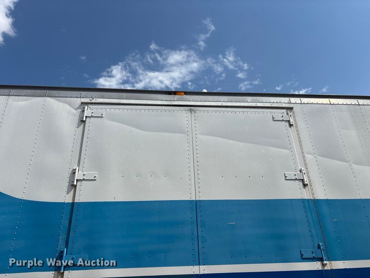 image for item FG0697 1989 Kentucky dry van trailer