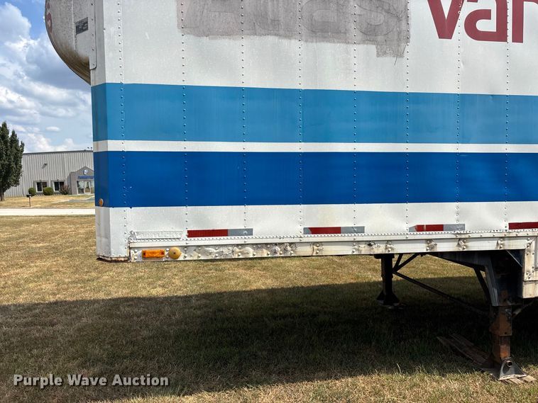 image for item FG0697 1989 Kentucky dry van trailer