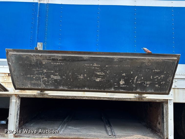 image for item FG0697 1989 Kentucky dry van trailer