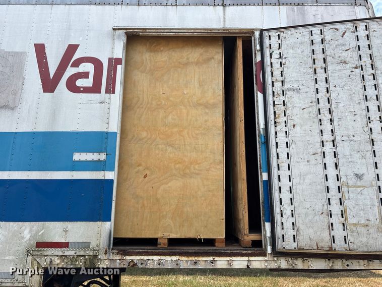 image for item FG0697 1989 Kentucky dry van trailer