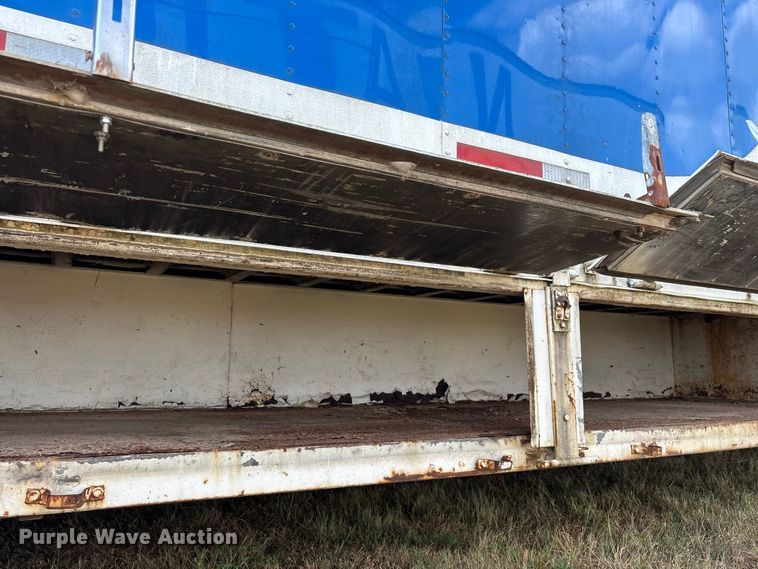 image for item FG0697 1989 Kentucky dry van trailer
