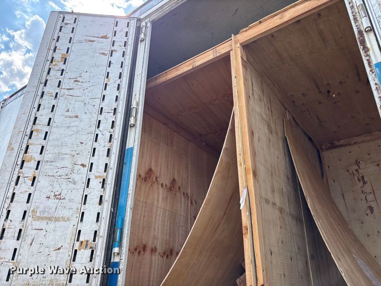 image for item FG0697 1989 Kentucky dry van trailer
