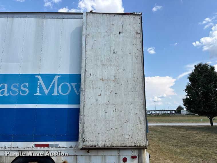 image for item FG0697 1989 Kentucky dry van trailer
