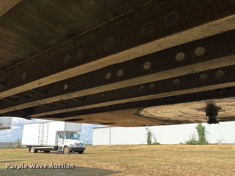 image for item FG0697 1989 Kentucky dry van trailer