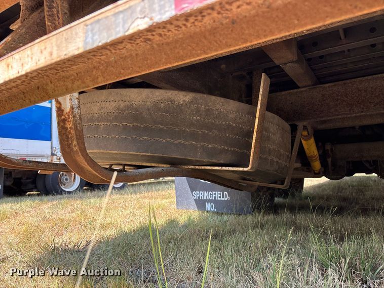 image for item FG0697 1989 Kentucky dry van trailer
