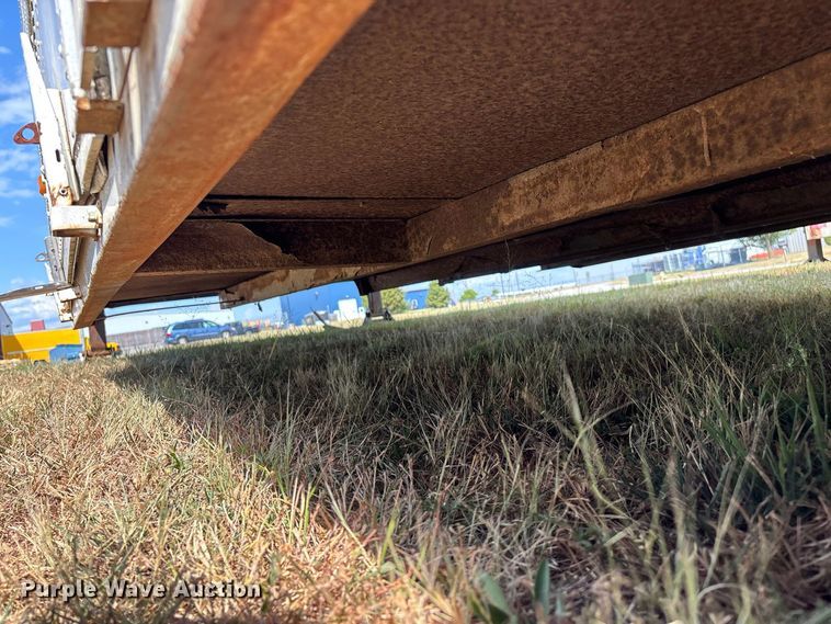 image for item FG0697 1989 Kentucky dry van trailer