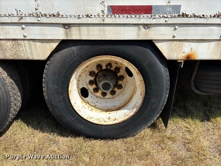 image for item FG0697 1989 Kentucky dry van trailer