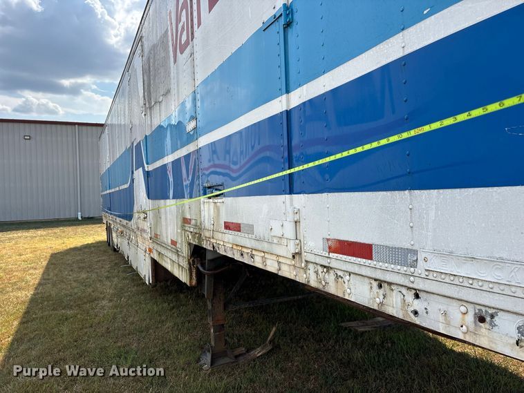 image for item FG0697 1989 Kentucky dry van trailer