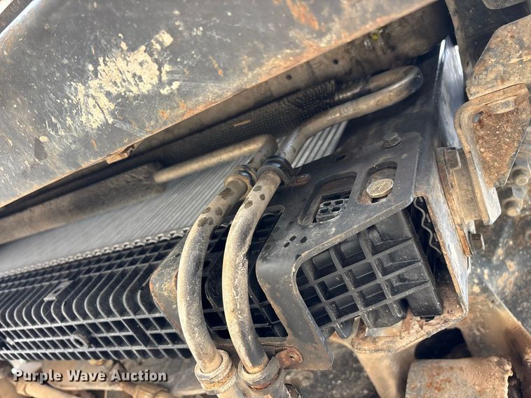 image for item FG0703 2012 Volvo VN semi truck