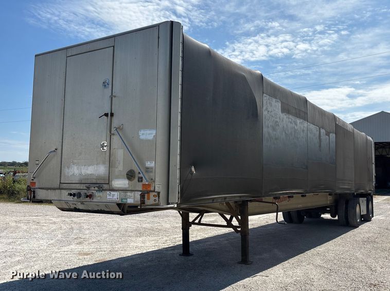2015 Fontaine Revolution 52 conestoga trailer