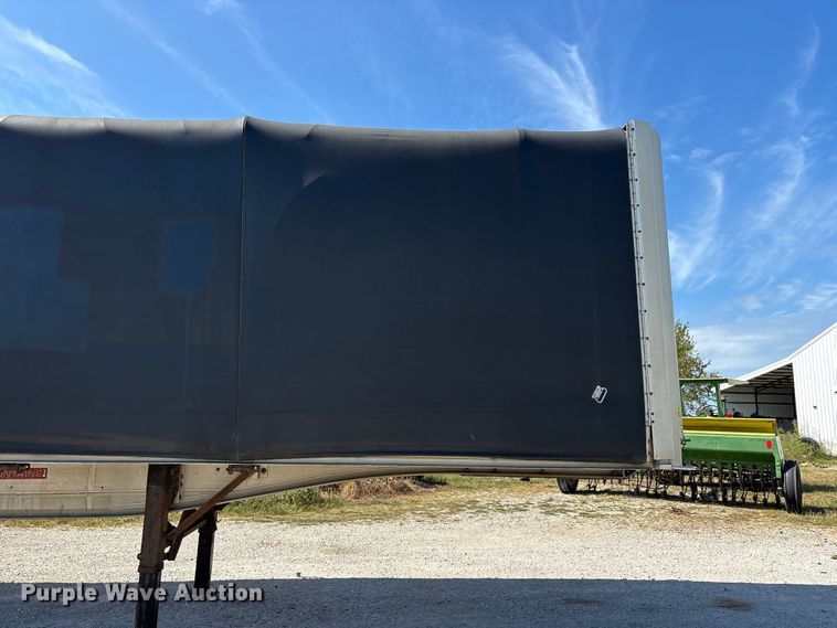 image for item FG0727 2015 Fontaine Revolution 52 conestoga trailer