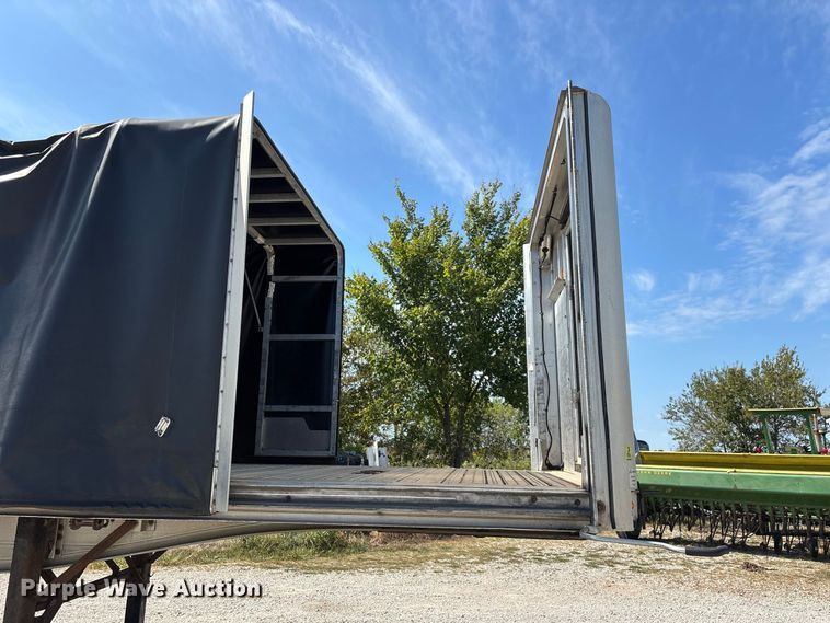 image for item FG0727 2015 Fontaine Revolution 52 conestoga trailer